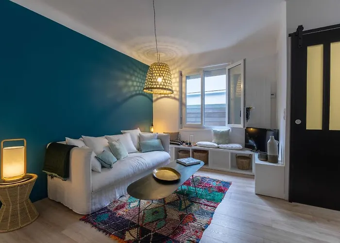 Cocoon Keyweek House With Lovely Patio In Center Hébergement de vacances